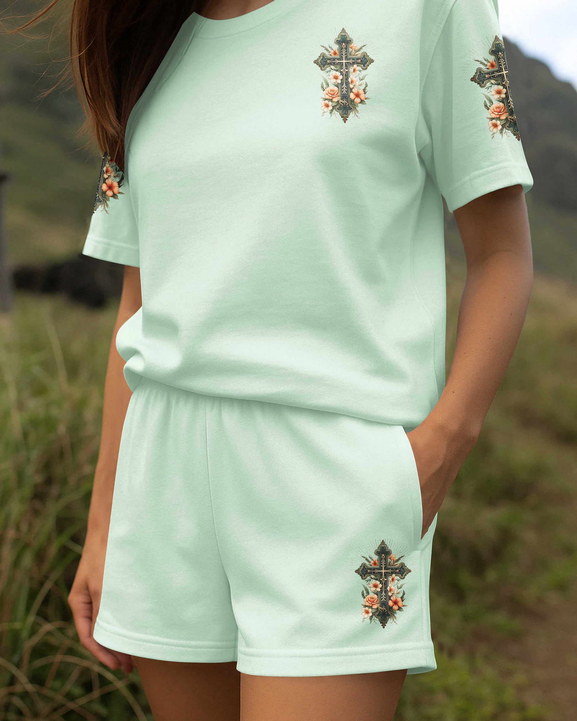 A Praying Mom Is A Powerful Force Women Casual Shorts